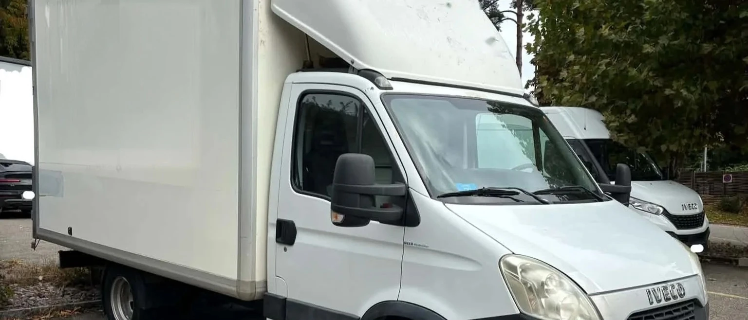 VB flexi delivery vans in the car park